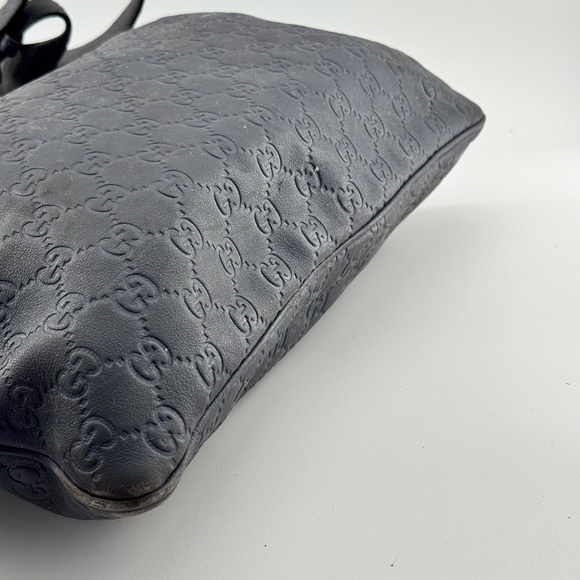 Gucci Black Leather Monogram Crossbody Bag - Picture 3 of 12